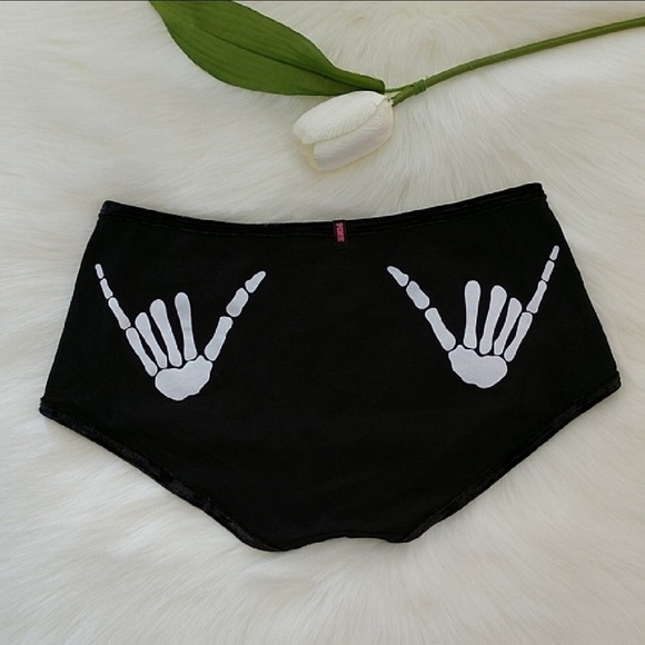 PINK Victoria's Secret Other - Size M 🌺PINK VICTORIA'S SECRET BOYSHORT.nwt